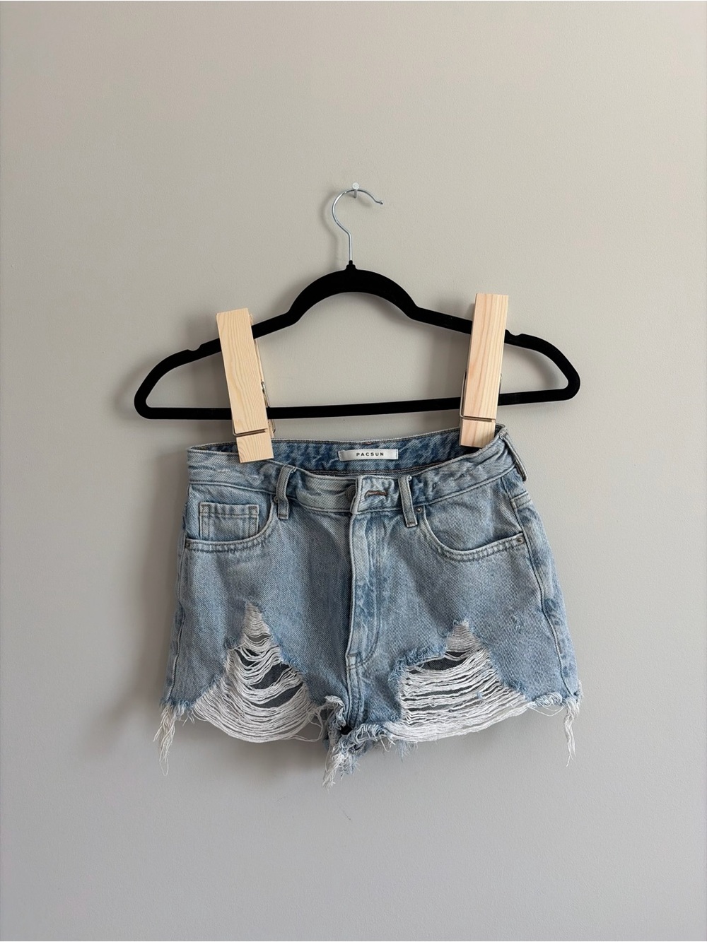 PacSun Light Wash Distressed Denim Cutoff Shorts